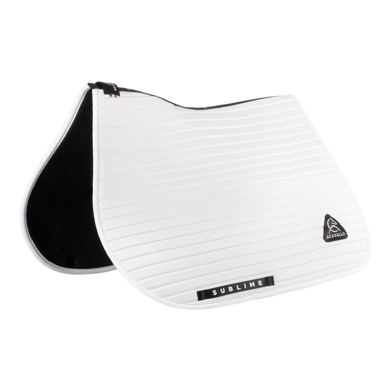 Sublime striped jumping saddle pad in technical fabric.