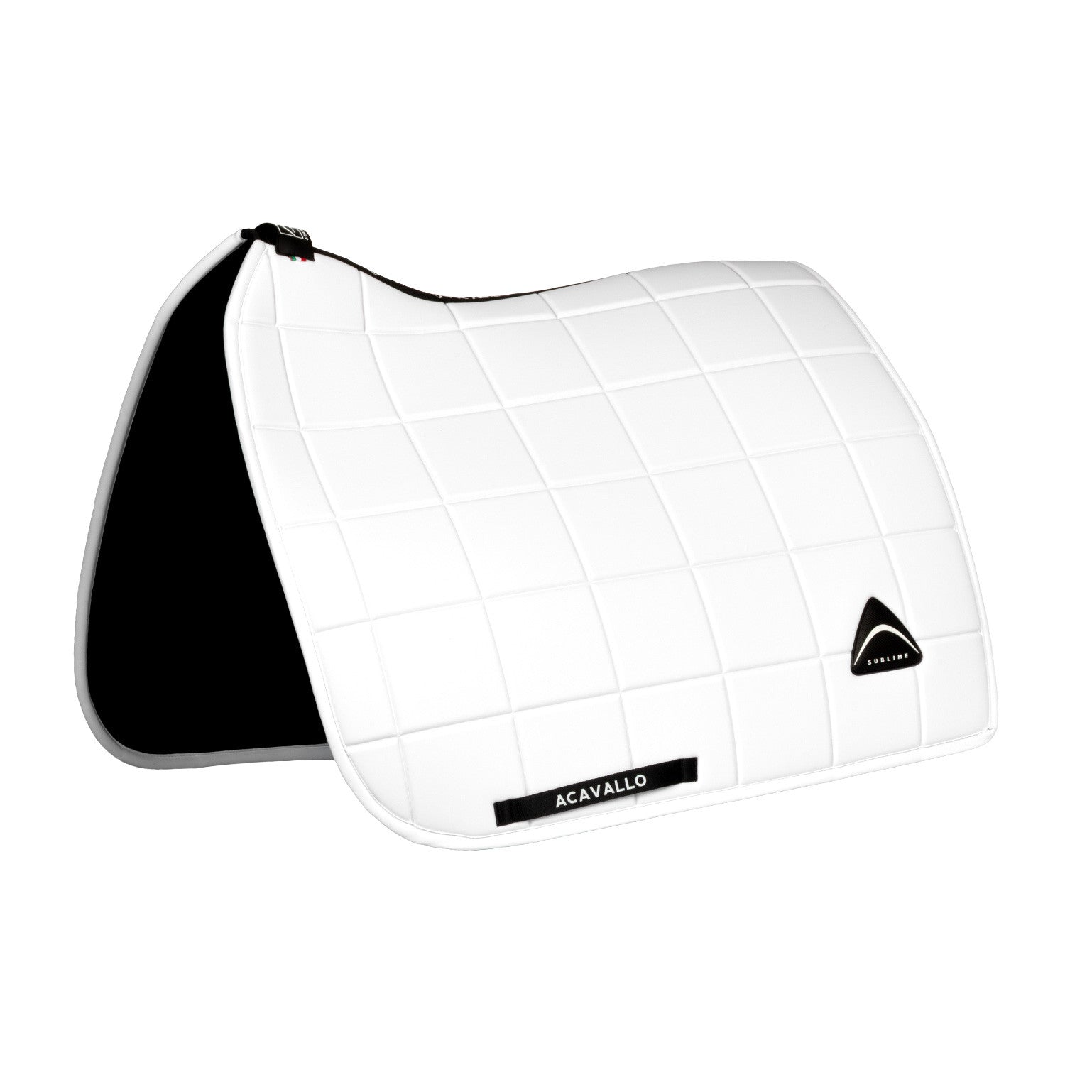 Sublime square dressage saddle pad in technical fabric.