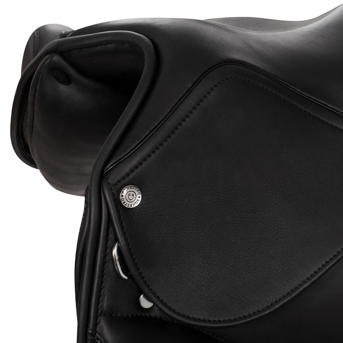 Doubled leather dressage saddle