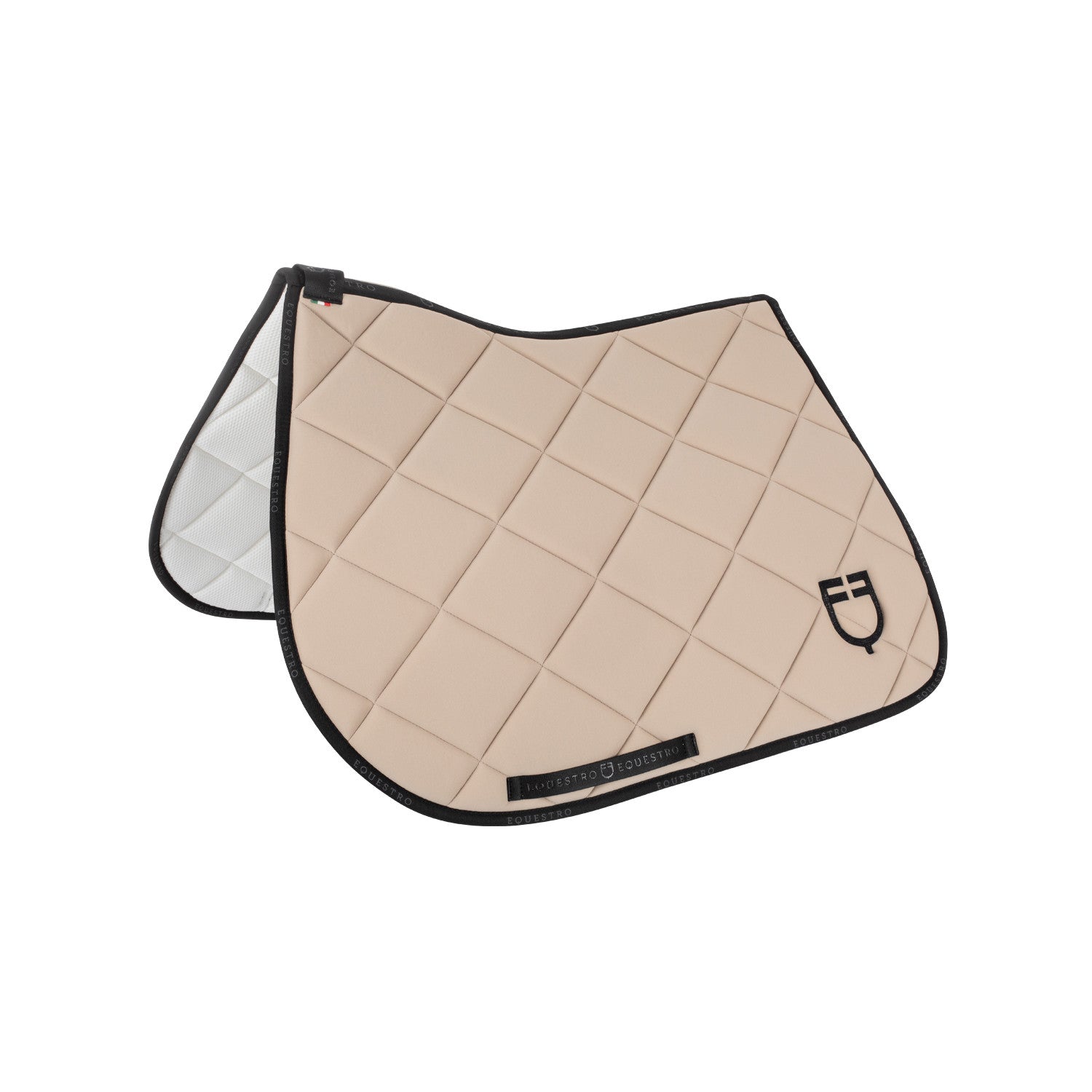 Jumping saddle pad technical fabric with logo.