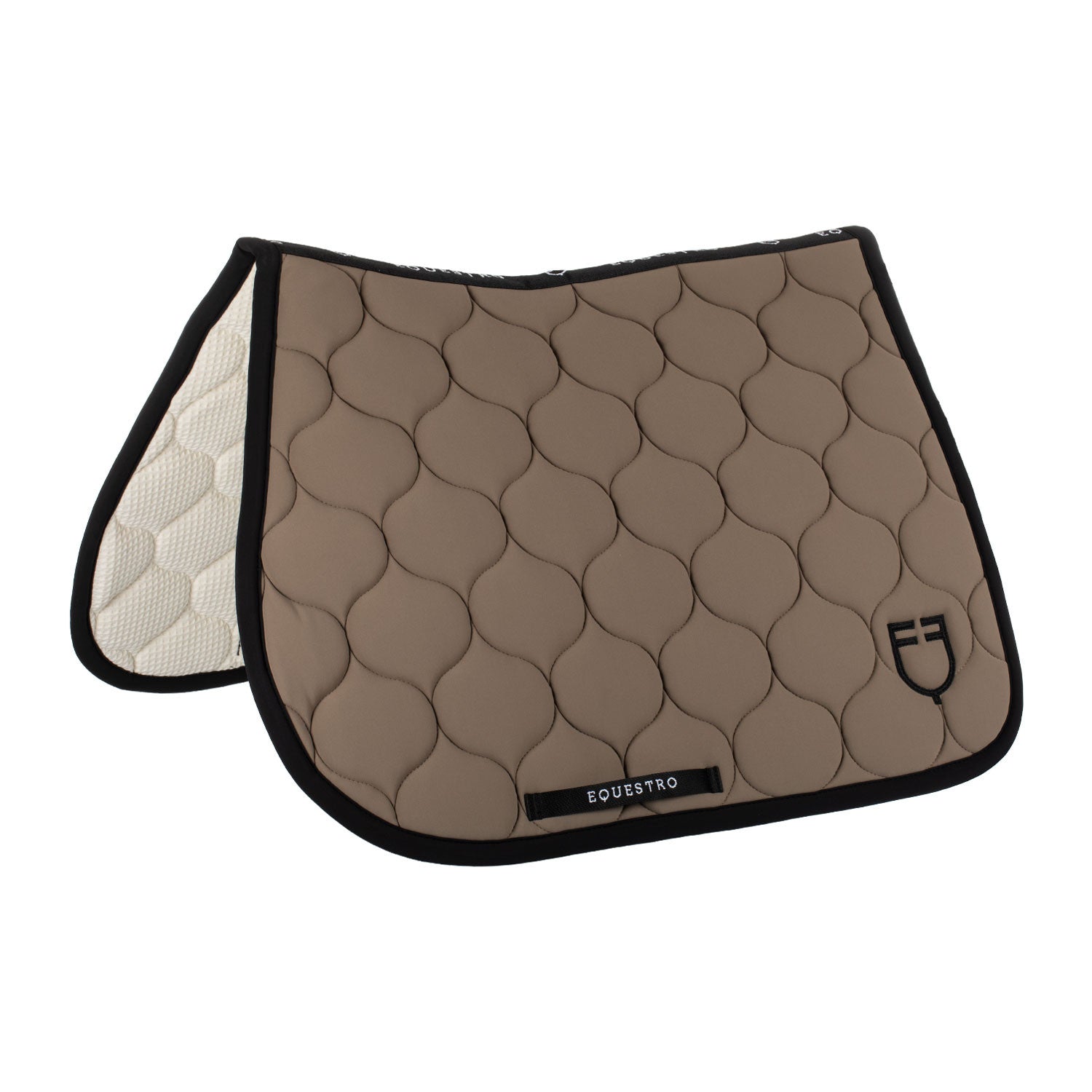 Jumping saddle pad with onion quilting.