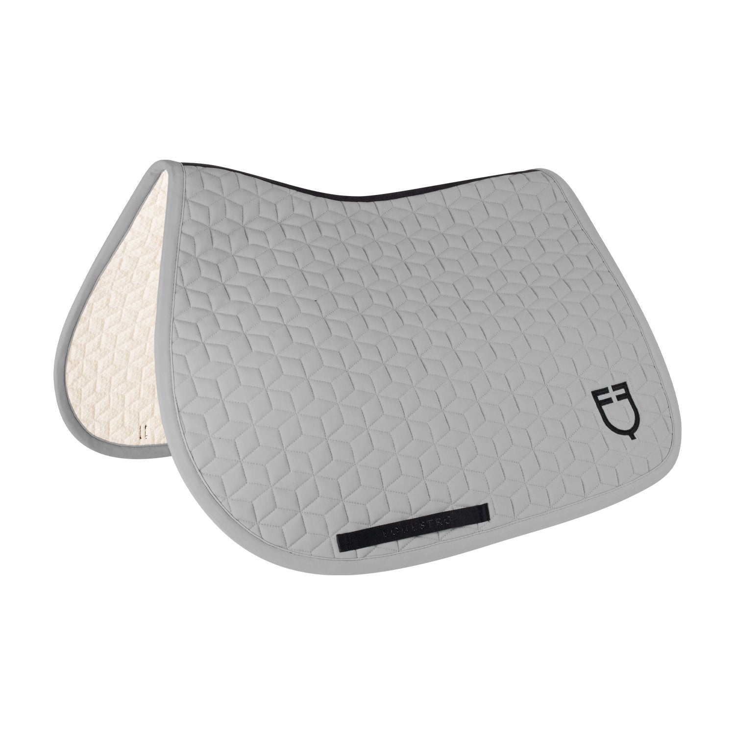 Jumping saddle pad cube quilting.