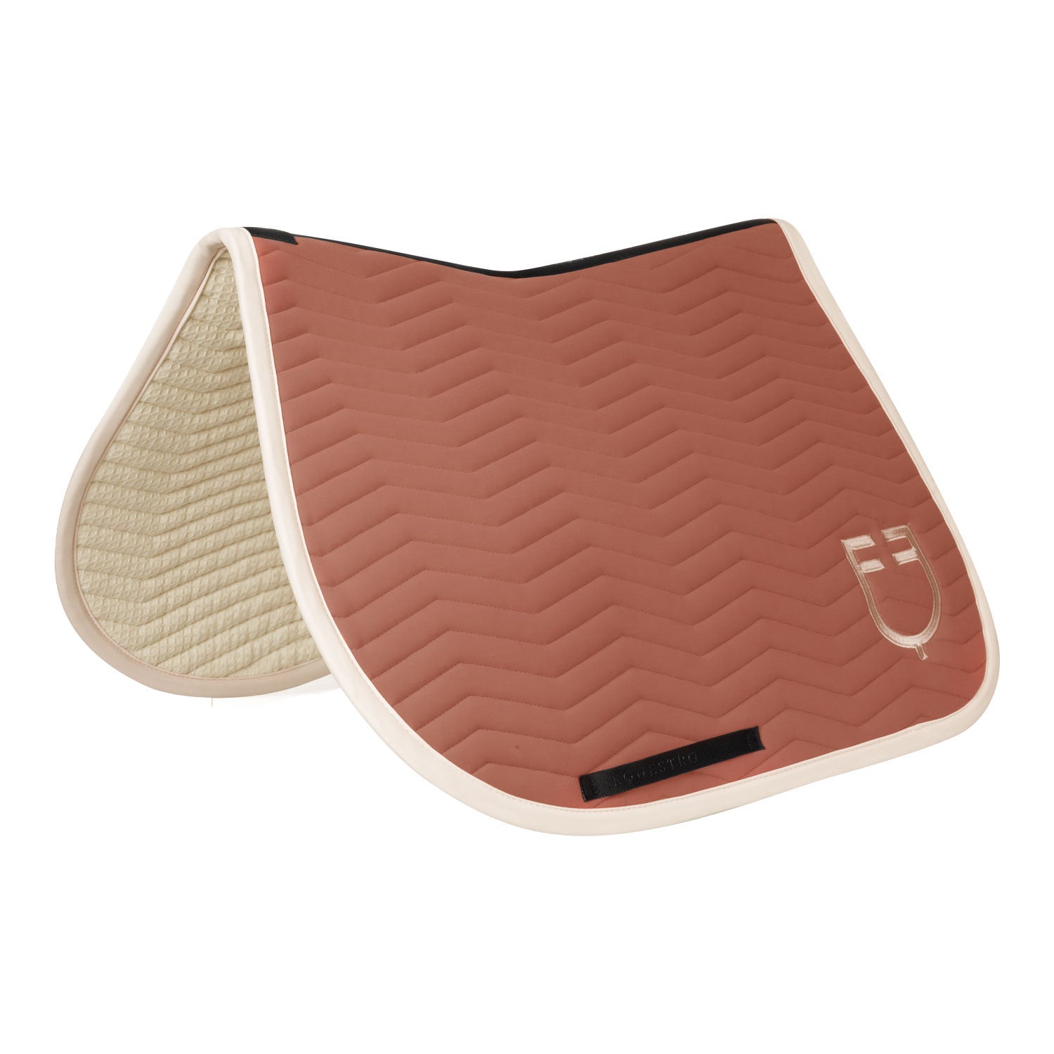 Wave Quilting jumping saddle pad in technical fabric.