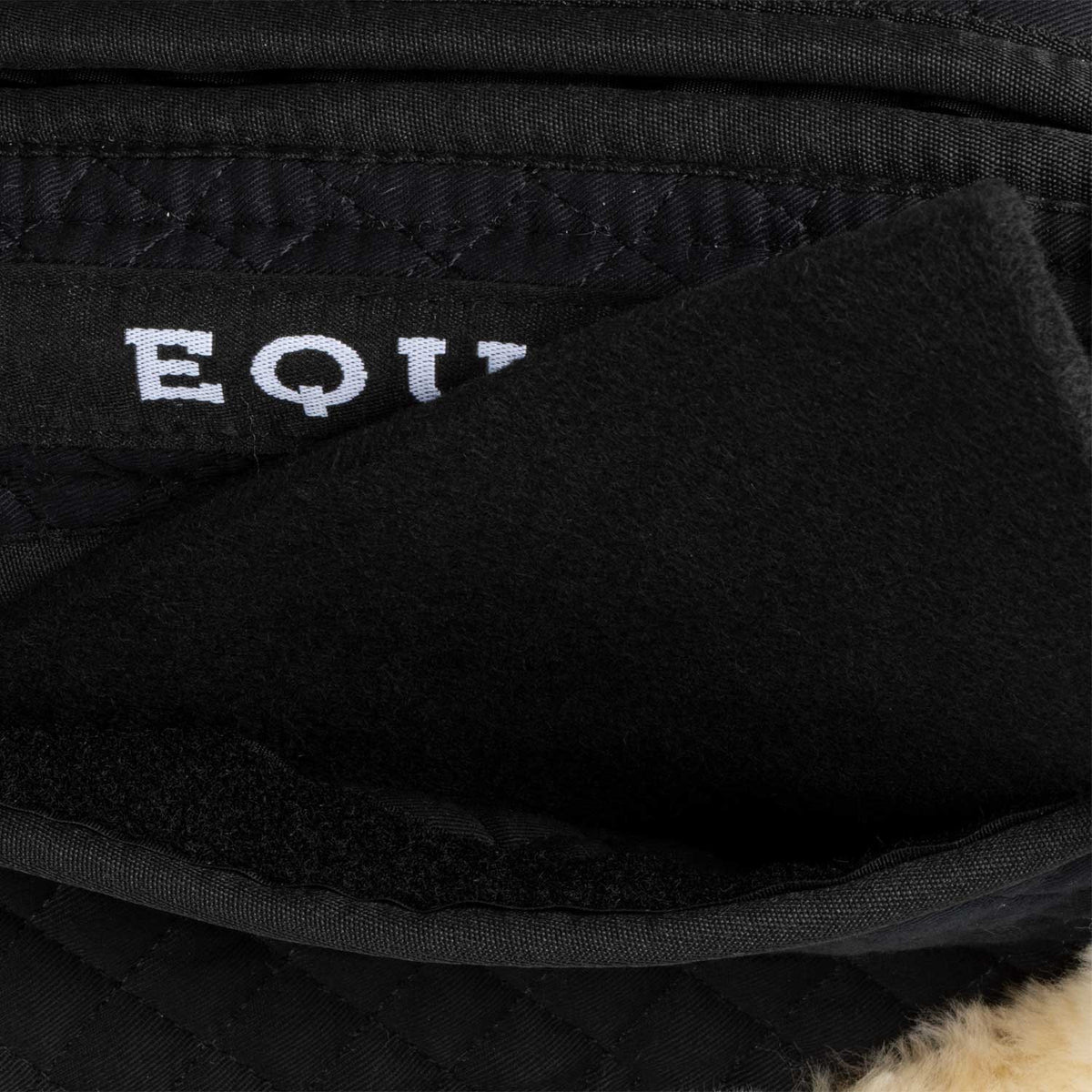 Equestro Cotton And Sheepskin Pad With Pockets