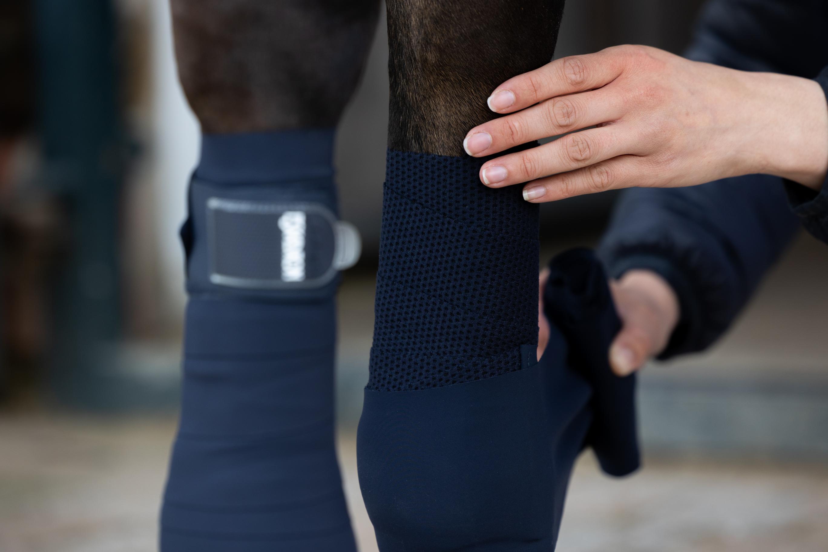 Eskadron Softshell Mesh Bandages.
