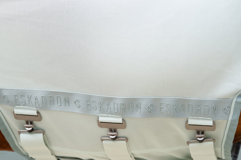Eskadron Detach-A-Neck Fly Rug CS24.