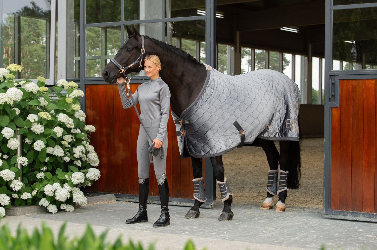 Eskadron Velvet Sweat Rug Heritage AW23 - Horse/ Pony Sizes.