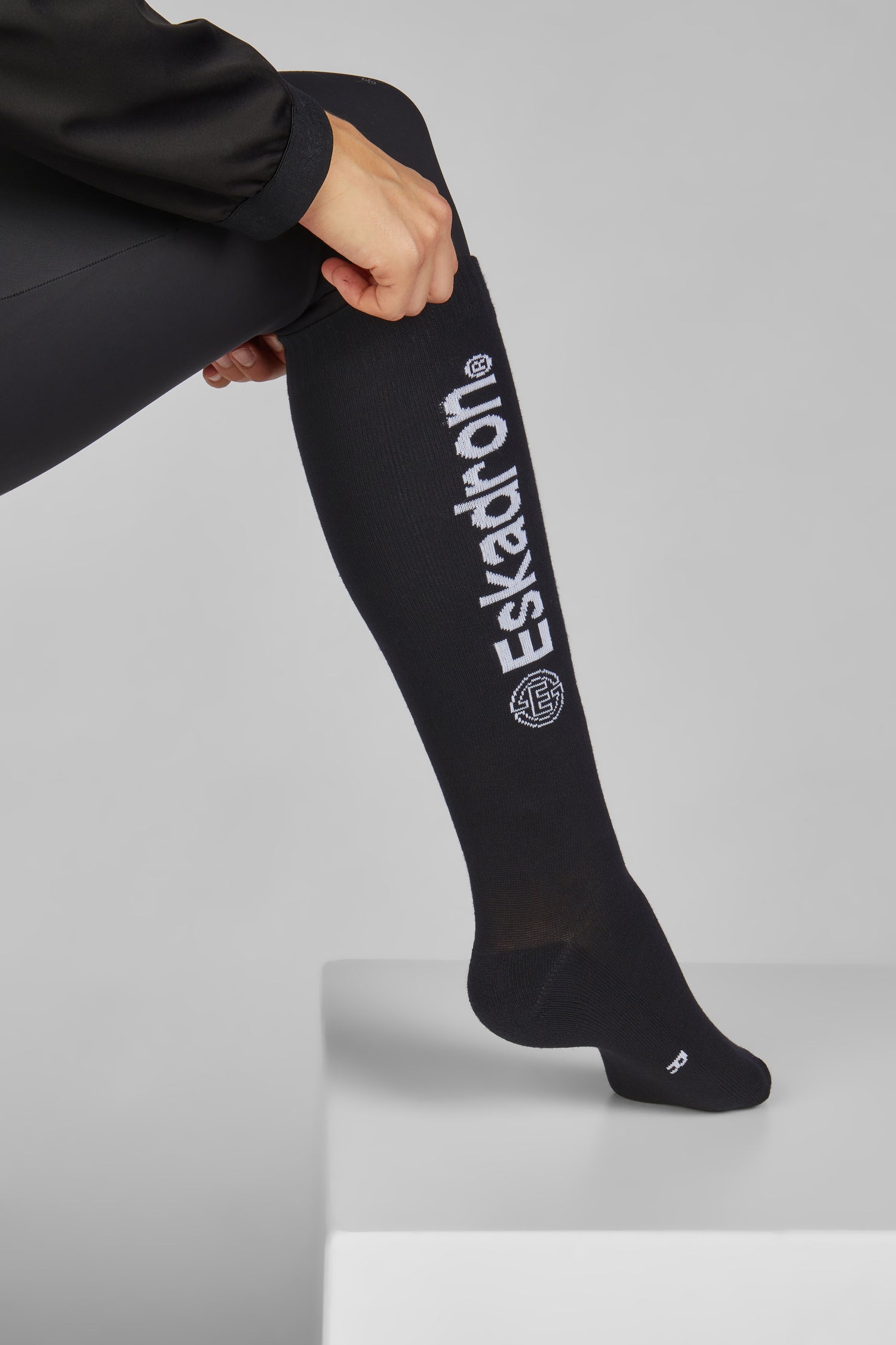 Eskadron Knee Socks Dynamic 2024.