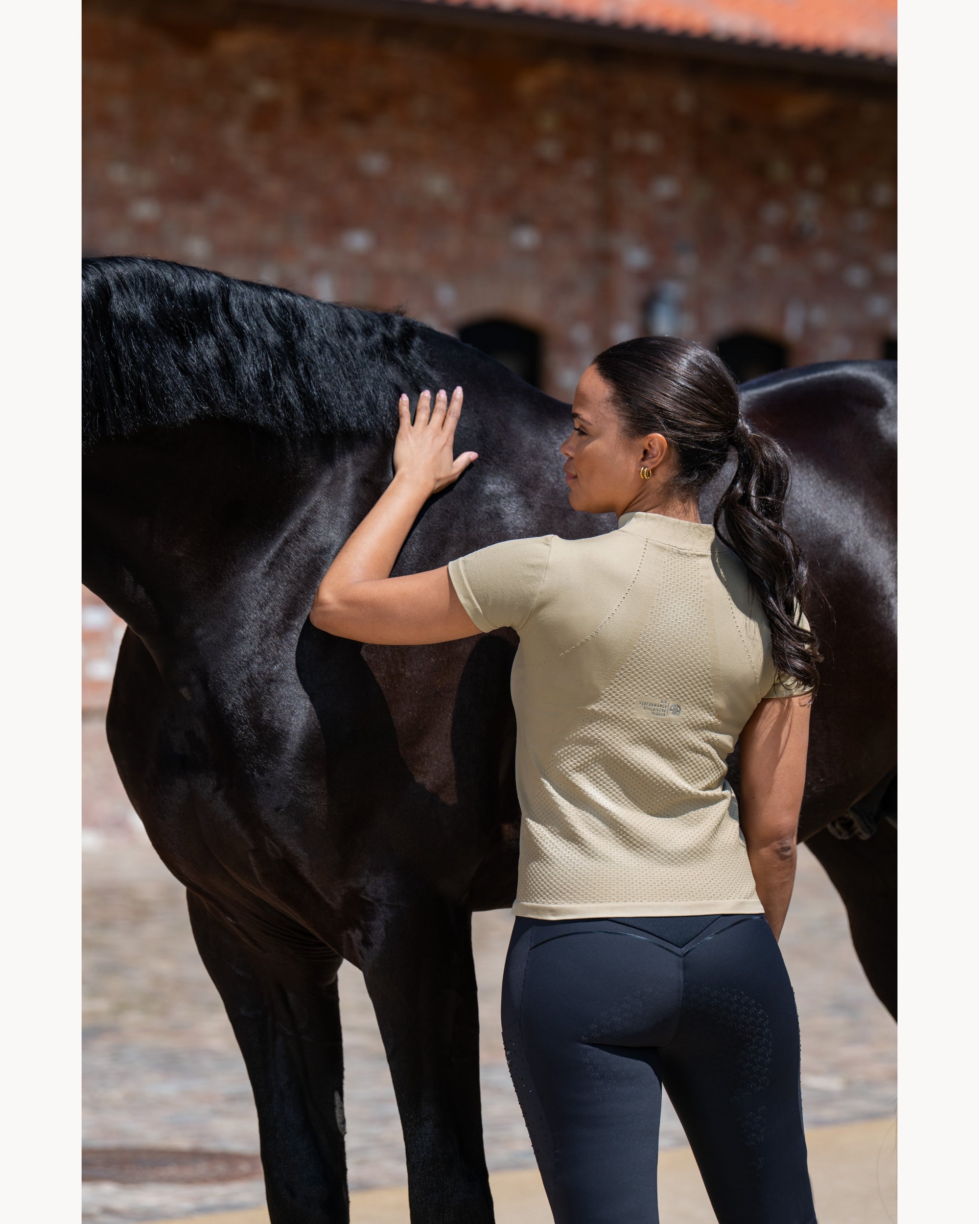 Pikeur Taggie Ladies Knit Training Shirt 1223