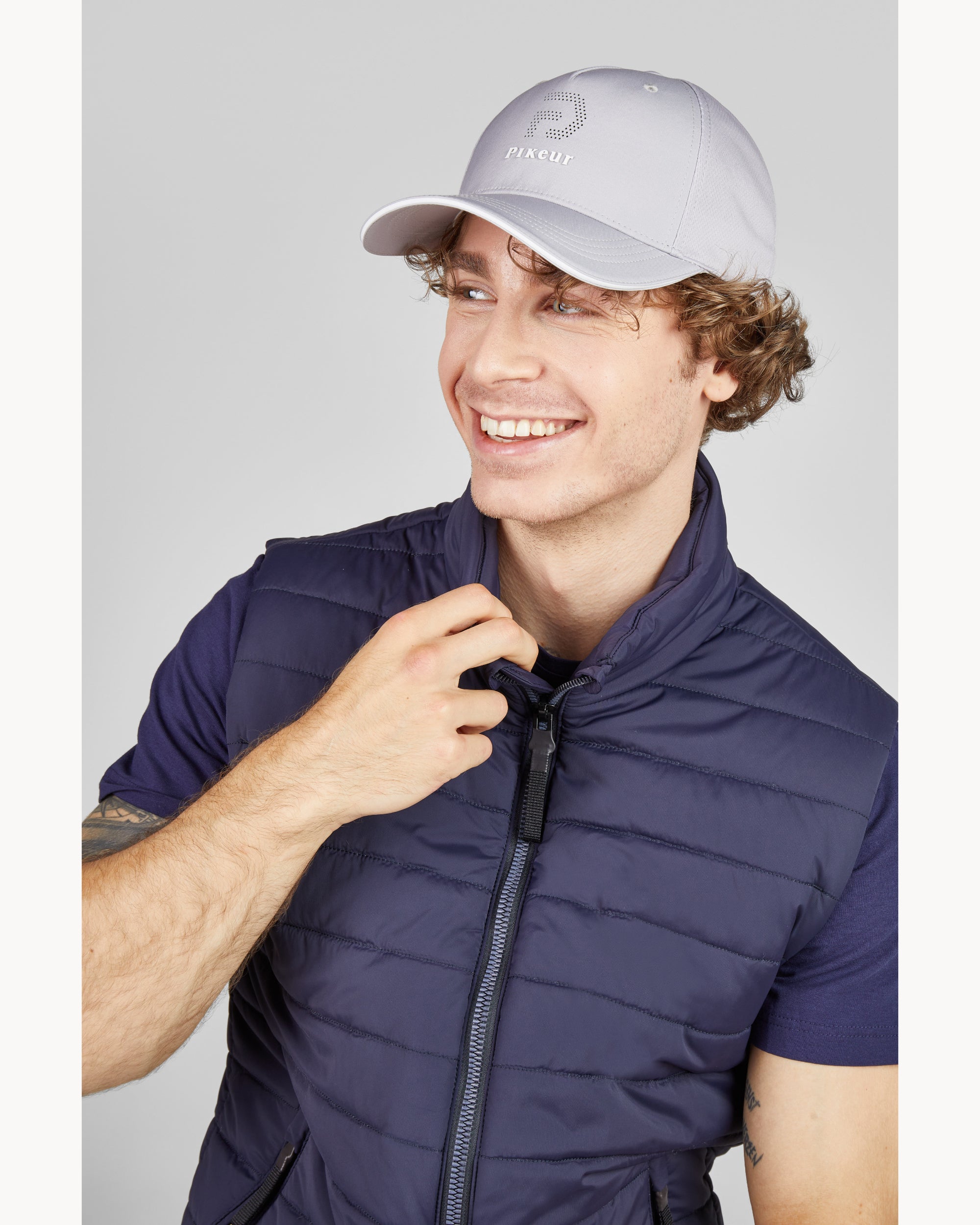 Pikeur Lasercut Unisex Mesh Cap 1831 Core.