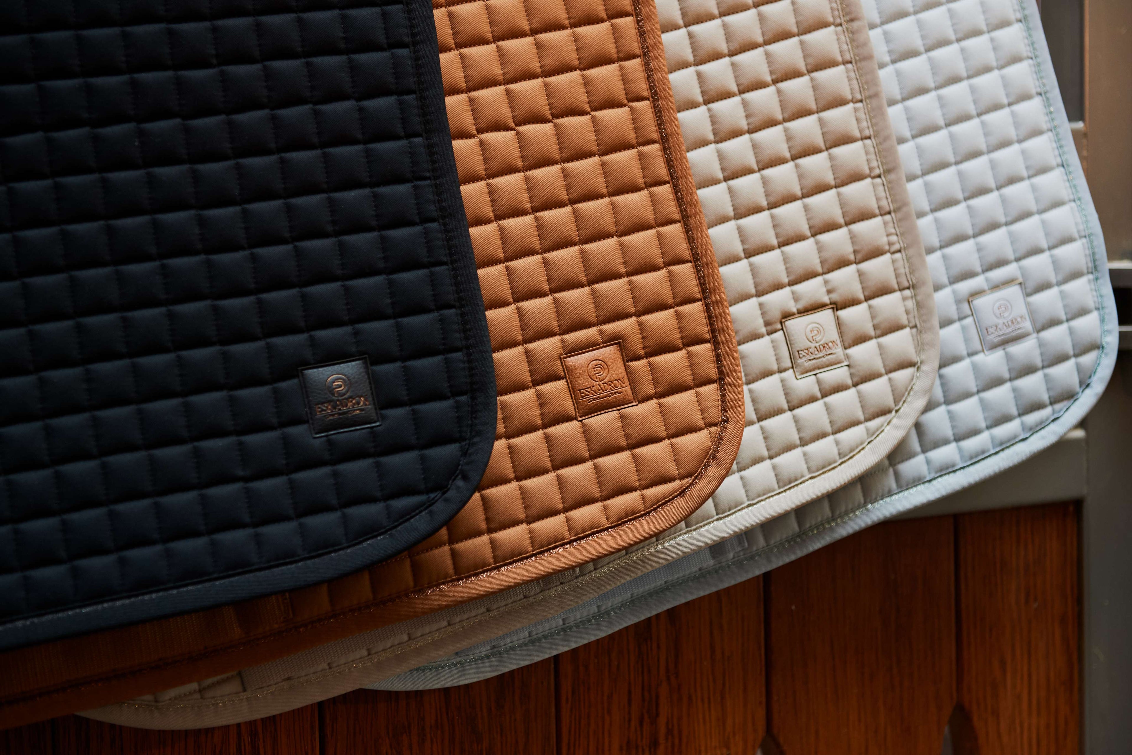 Eskadron Cotton Saddle Pad Platinum Summer 2023.