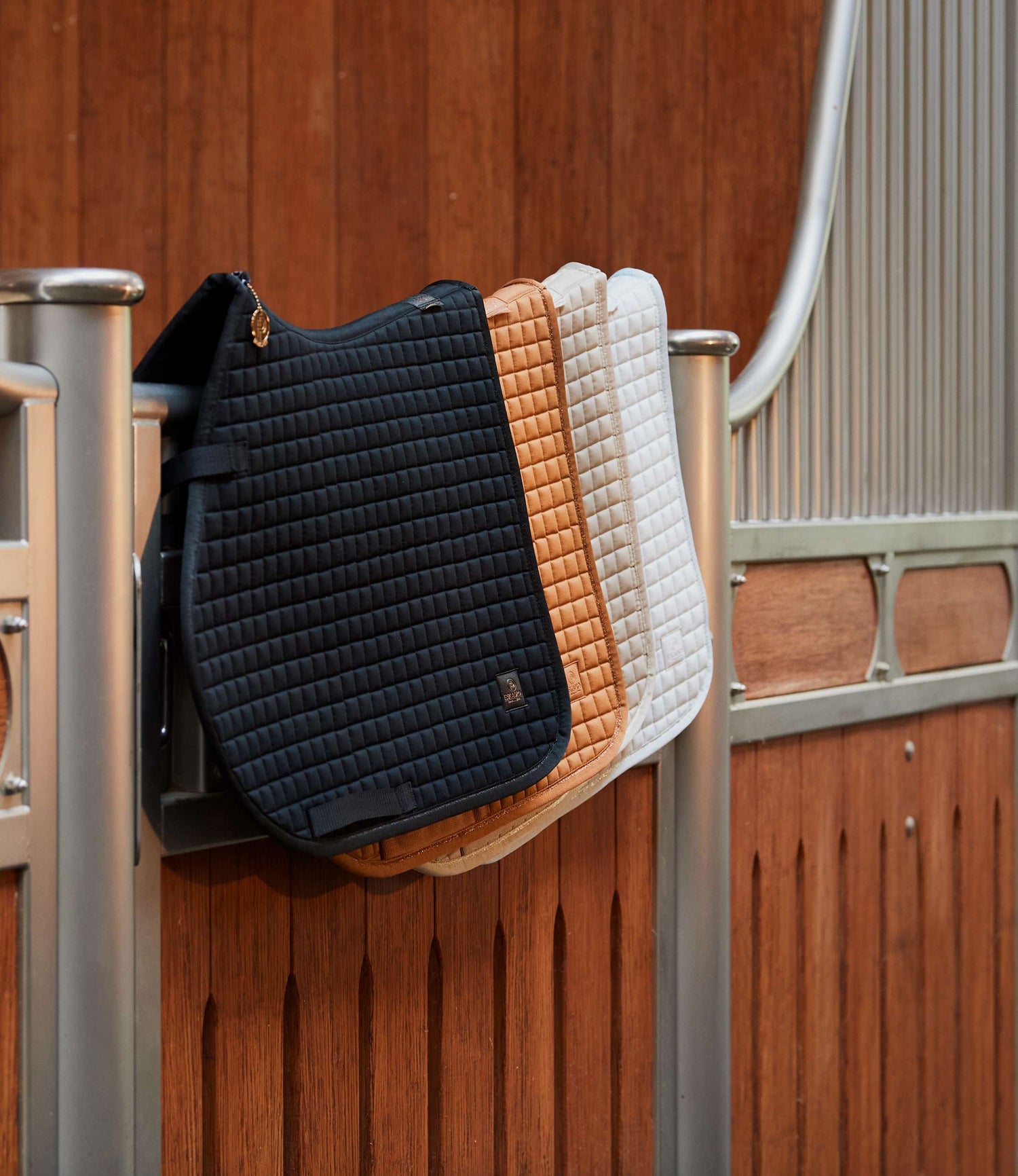 Eskadron Cotton Saddle Pad Platinum Summer 2023.