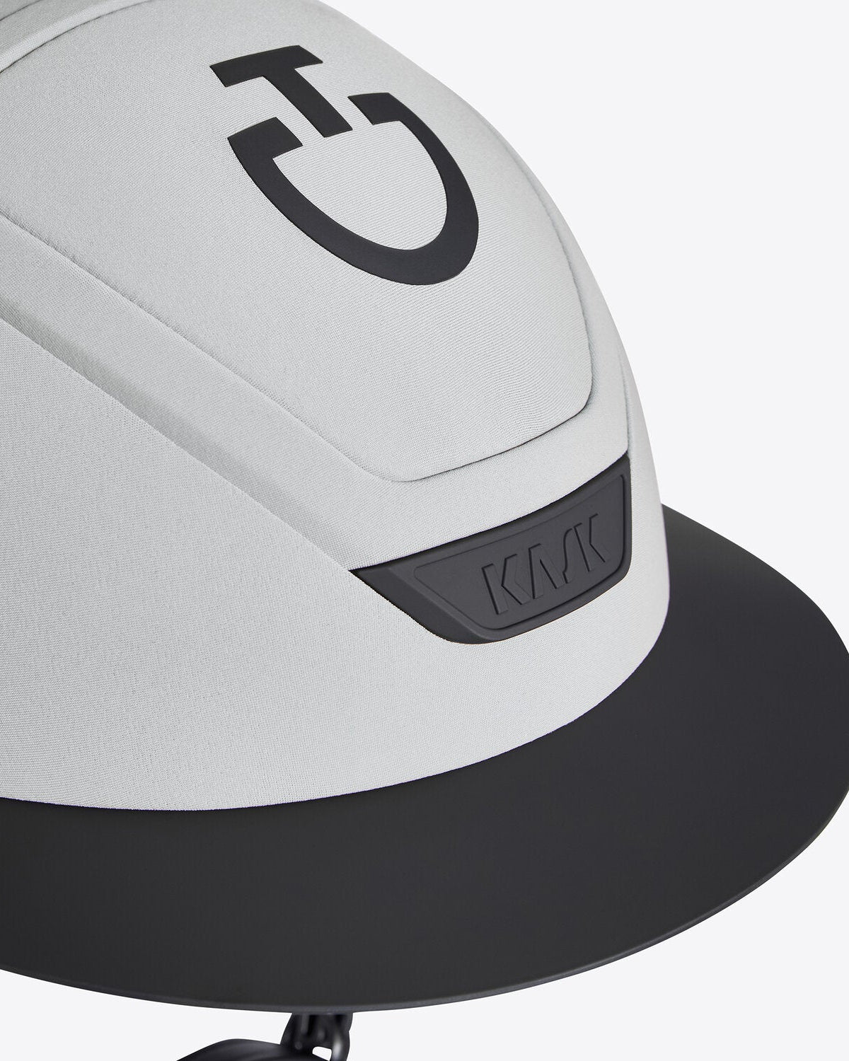 Close-up of the Cavalleria Toscana CT Wide Brim Riding Helmet, featuring a wide sun-protective brim, signature CT logo and KASK branding.