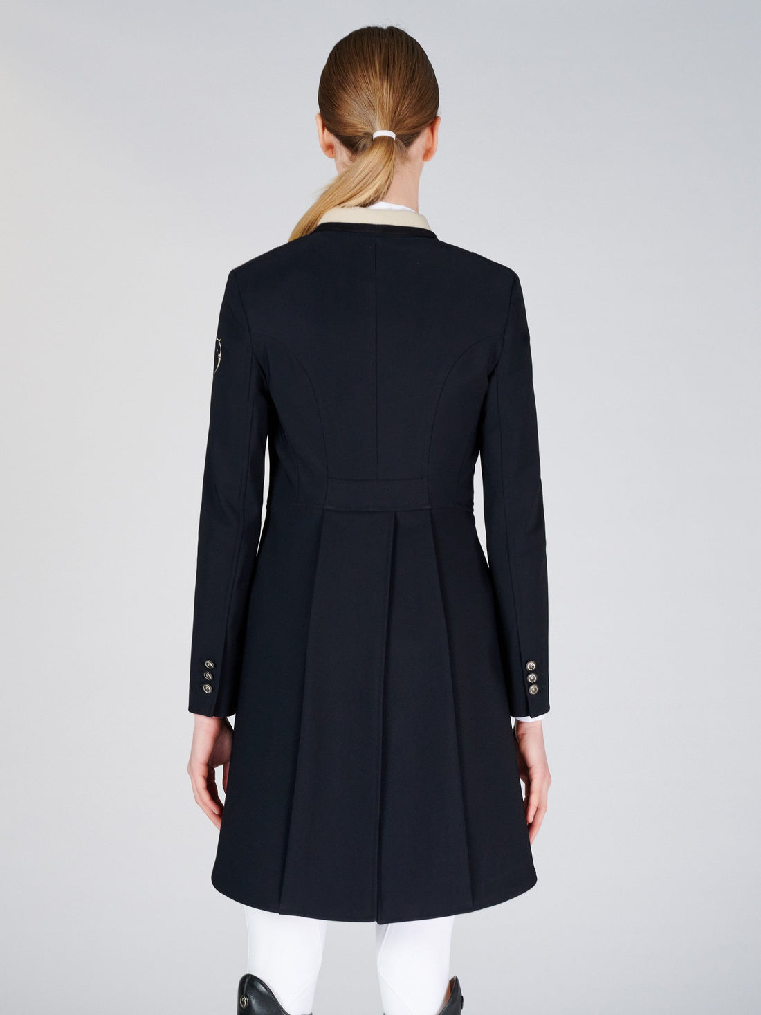 Vestrum Costanza Frack Ladies Dressage Tail Coat Shadbelly.