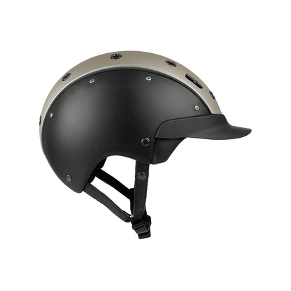 CAP CASCO MASTER 6 PELLE LATERALE E SCAMOSCIATO AL CENTRO.