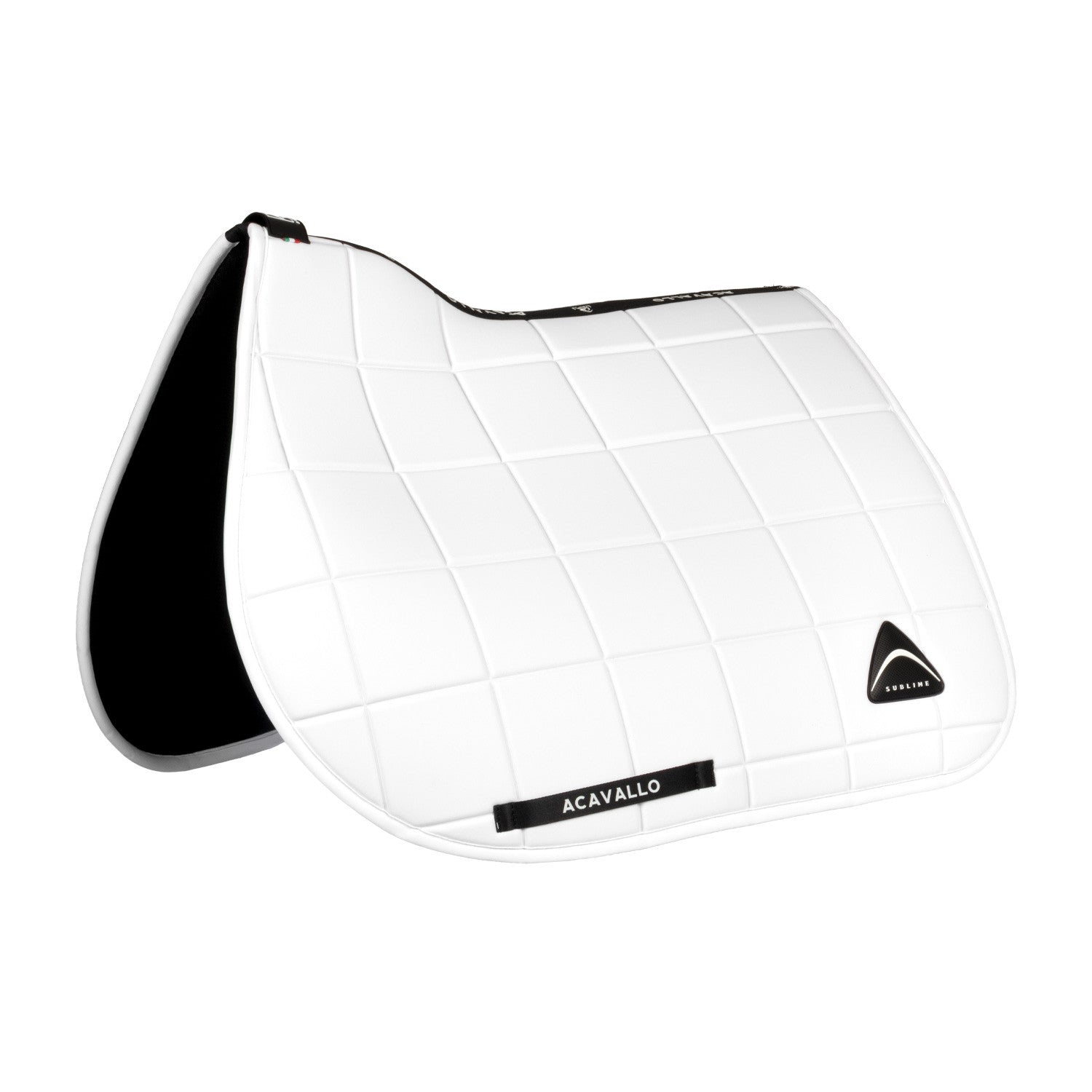 Sublime jumping saddle pad in square technical fabric.