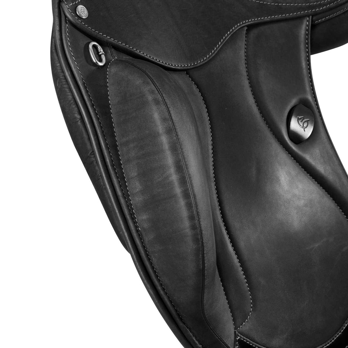 Acavallo Mantegna Dressage Saddle Long Knee Blocks