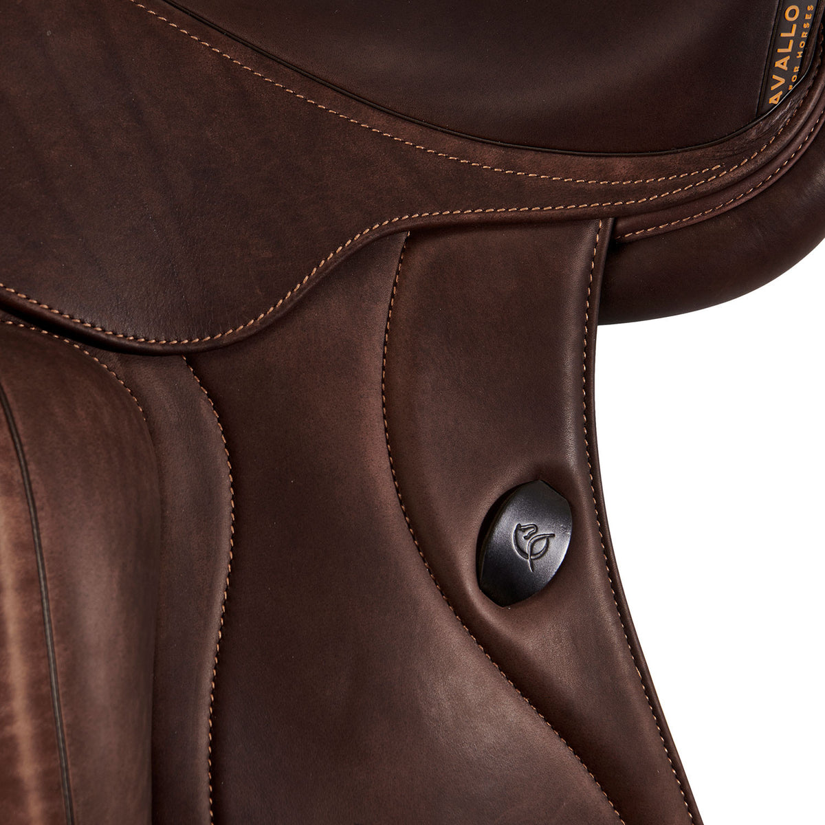 Acavallo Mantegna Dressage Saddle Long Knee Blocks