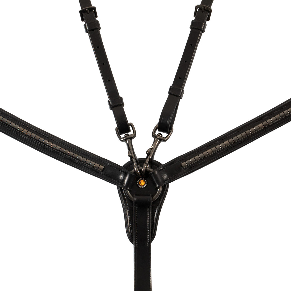 Tanned leather fork breastplate with black clincher