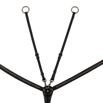 Tanned leather fork breastplate with black clincher