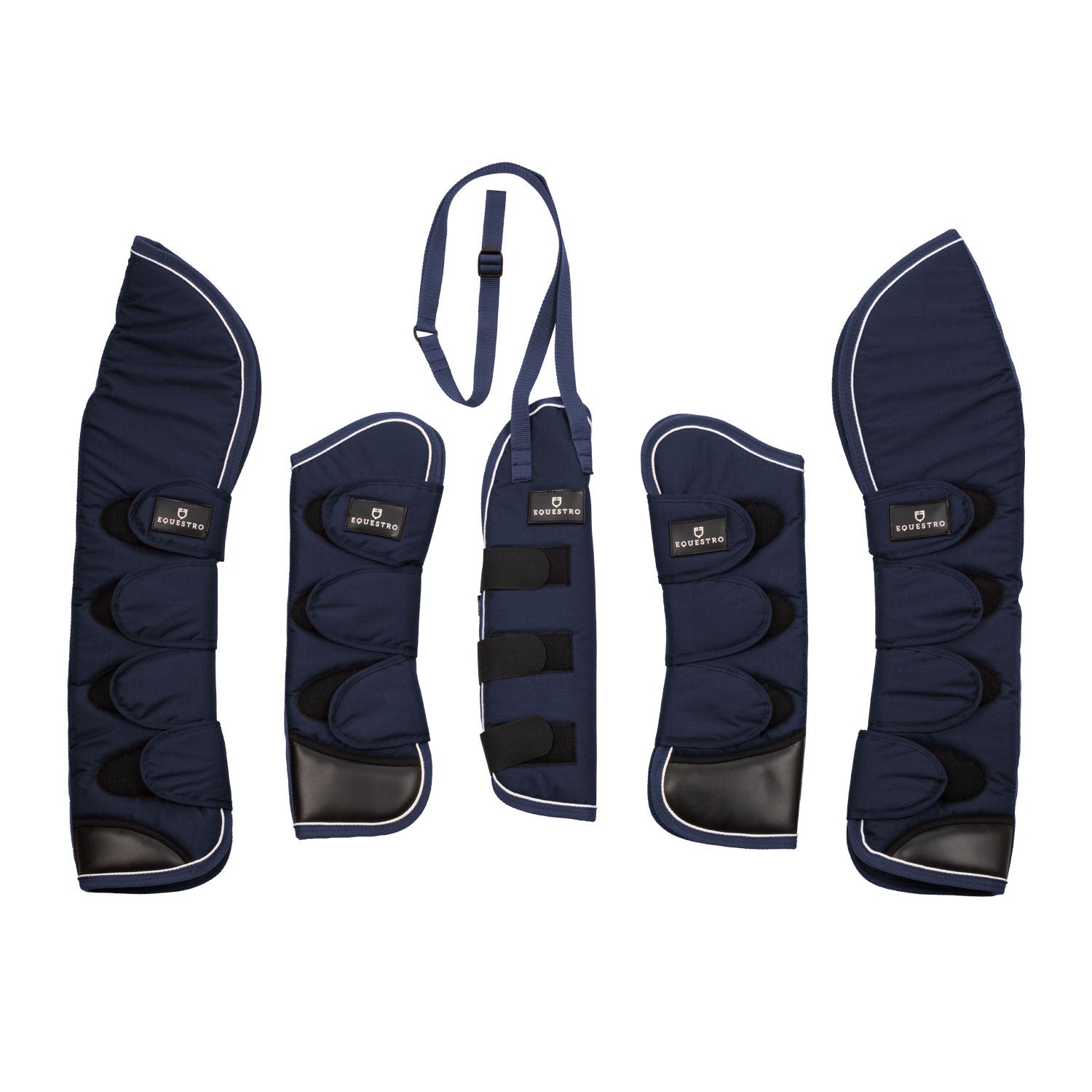 Travelling boots set and tail guard with rubber patch.