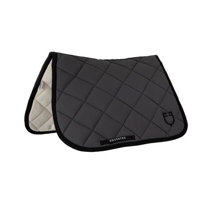 Jumping saddle pad with embroidered logo black line edition.