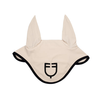 Black line edition fly veil in stretch material.