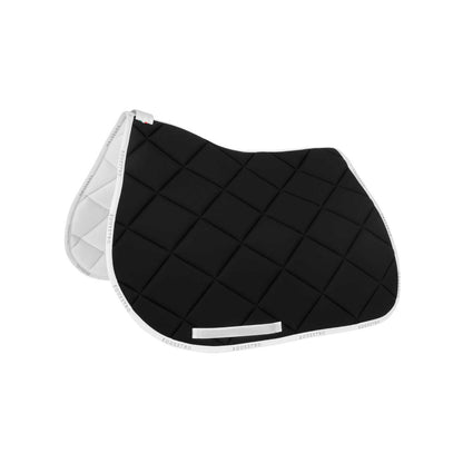 Jumping saddle pad breathable technical fabric.