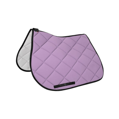 Jumping saddle pad breathable technical fabric.