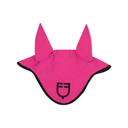 Fly veil in technical fabric with logo.