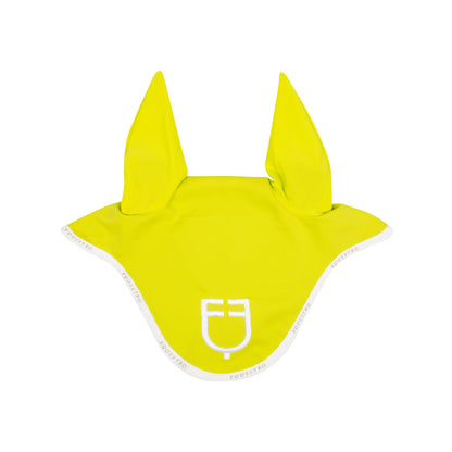 Fly veil in technical fabric with logo.