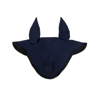Fly veil in technical fabric with logo.