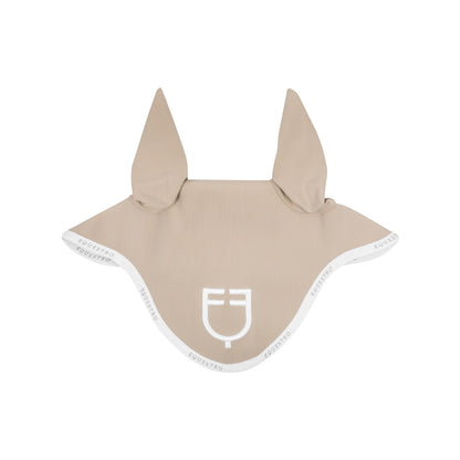 Fly veil in technical fabric with logo.