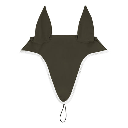 Fly veil in technical fabric with noseband attachment.