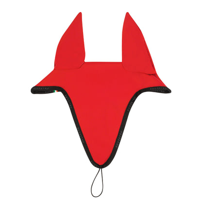 Fly veil in technical fabric with noseband attachment.