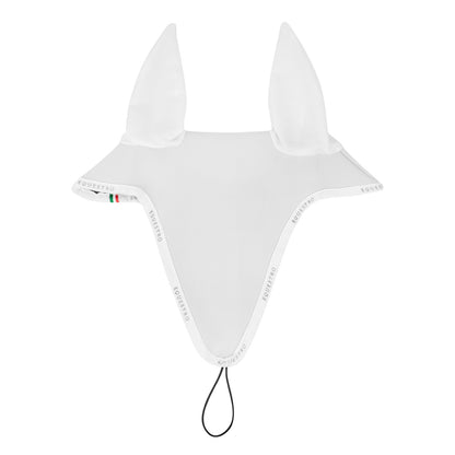 Fly veil in technical fabric with noseband attachment.