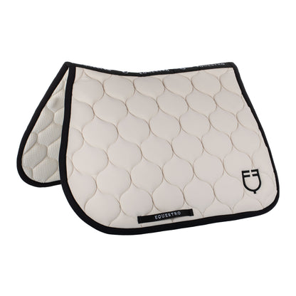 Jumping saddle pad with onion quilting.