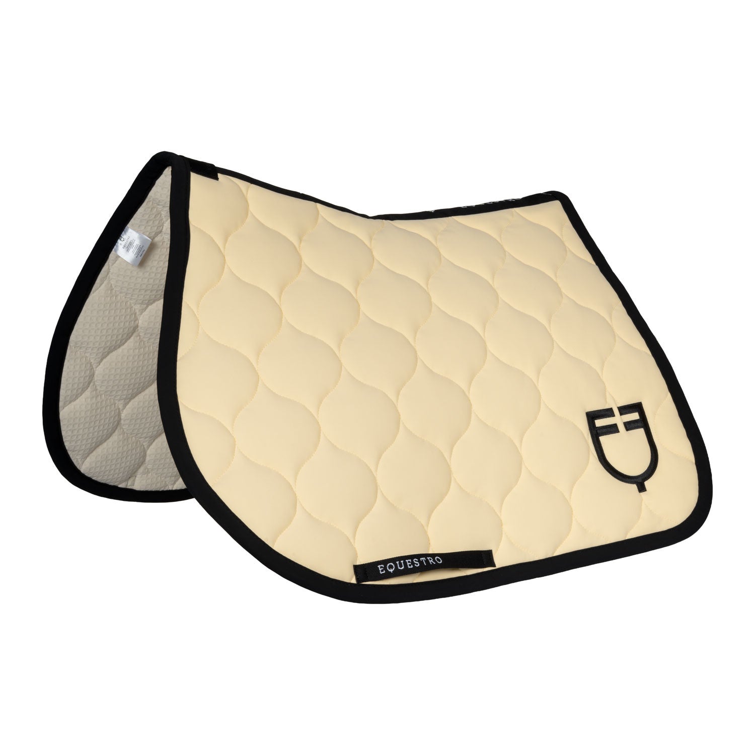 Jumping saddle pad with onion quilting.