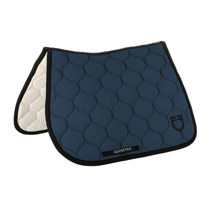 Jumping saddle pad with onion quilting.