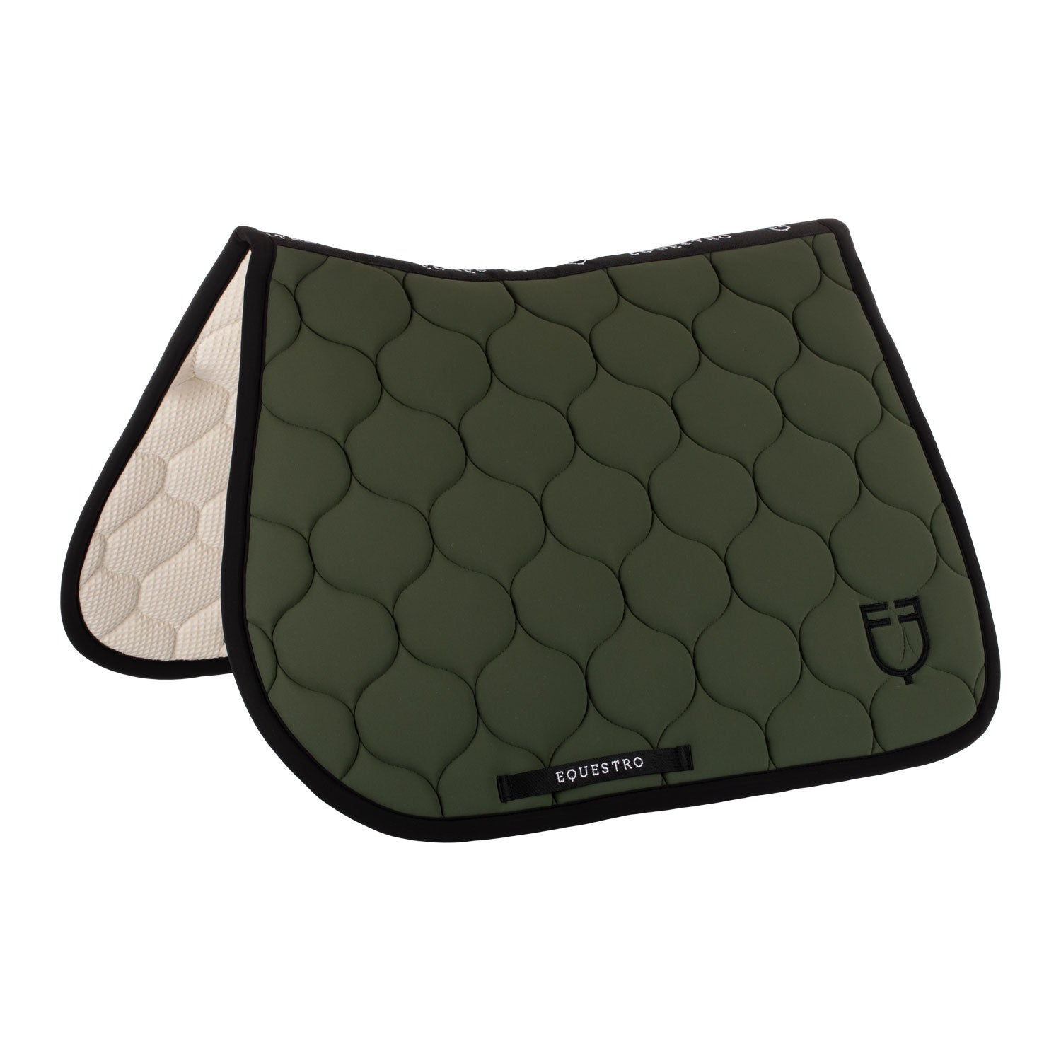 Jumping saddle pad with onion quilting.