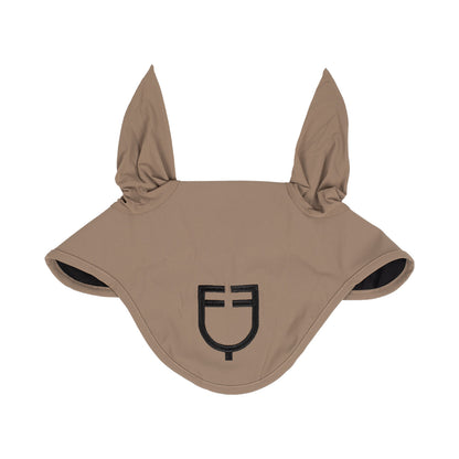 Fly veil stretch technical fabric with logo.