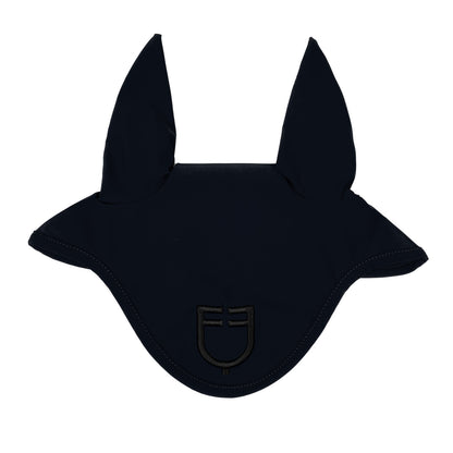 Fly veil in technical fabric with logo.