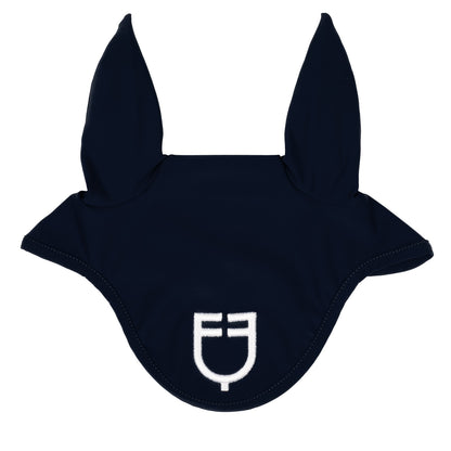 Fly veil in technical fabric with logo.