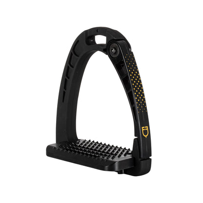 Junior stirrups side opening and wide tread.