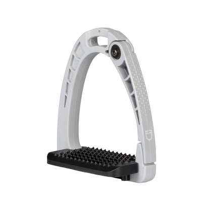 Junior stirrups side opening and wide tread.