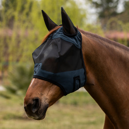 Fly mask with front logo.