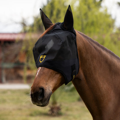 Fly mask with front logo.