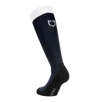 Unisex Basic technical socks.