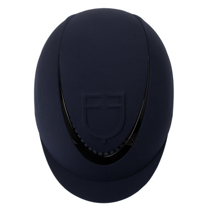Unisex helmet with embossed logo homologation EN 1384-2023
