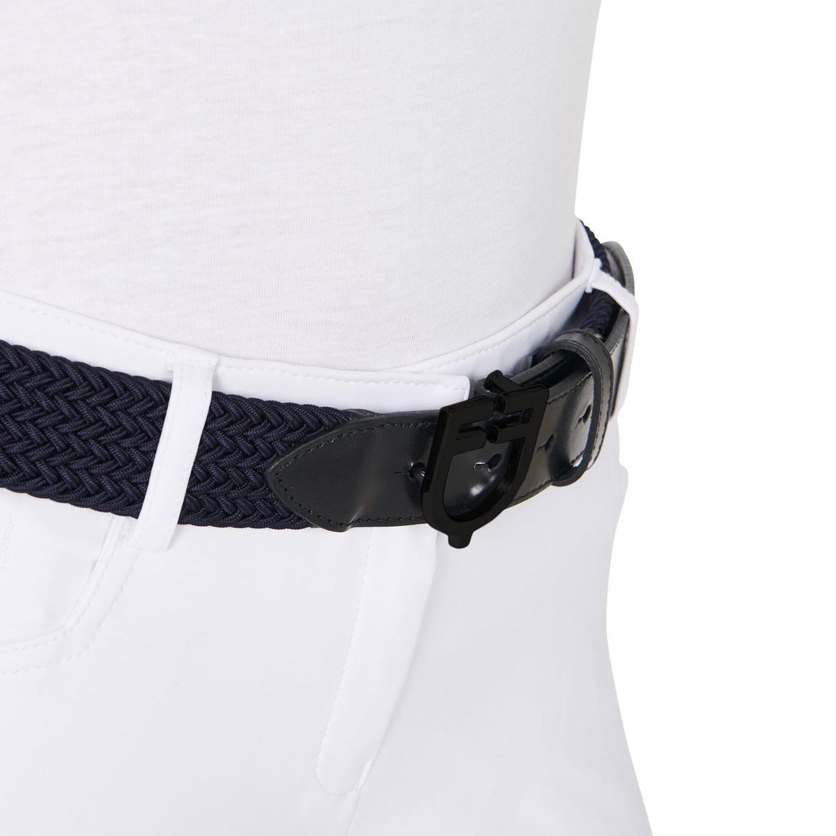 Elastic belt with black logoed buckle